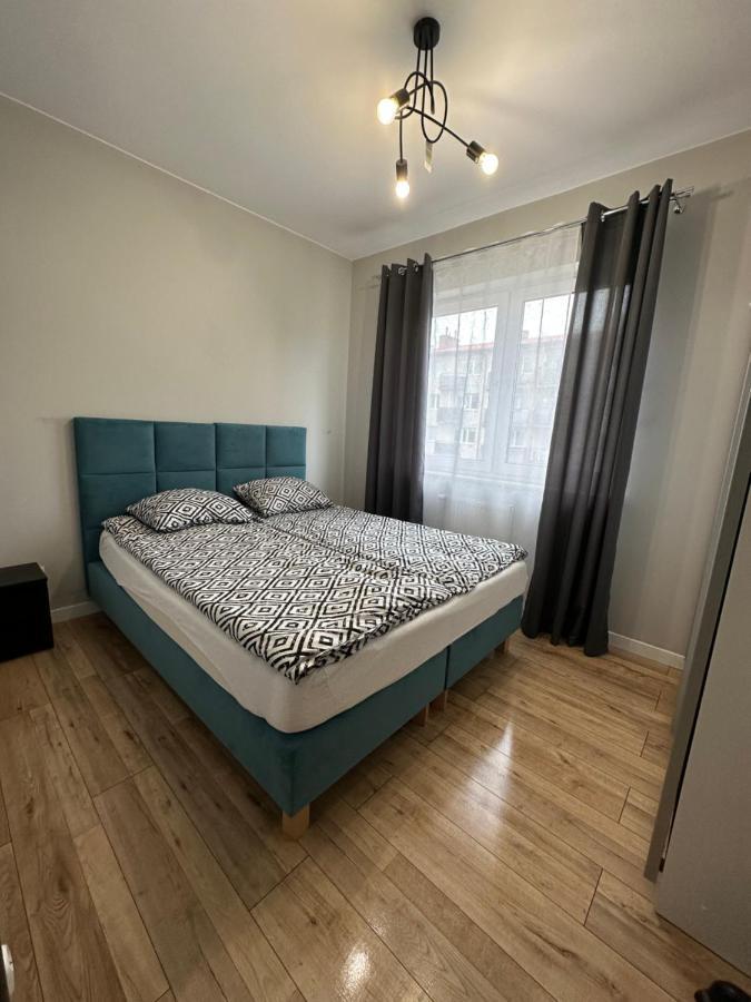 Homely Apartment Ζιελόνα Γκόρα Εξωτερικό φωτογραφία
